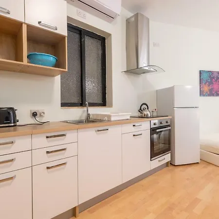 Prime Location Studio